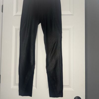 Bcbg Maxazria Leggings Small Black Shiny Front Material